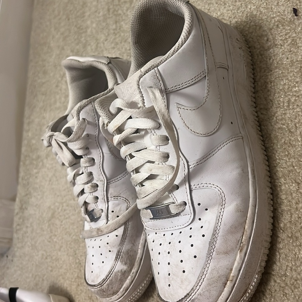 Air forces - Picture 2 of 3